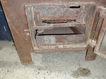 Litinová kamna - 10