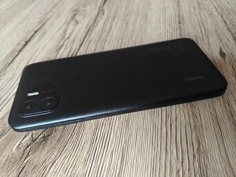 Xiaomi Redmi A2 2 GB / 32 GB / GPS - 10