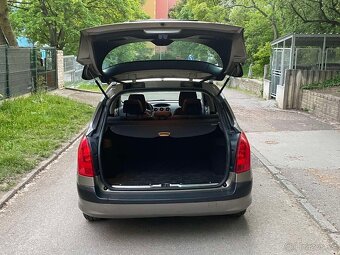 PEUGEOT 308 1.4i Kombi 2011 190.000km Udržovány stav - 10