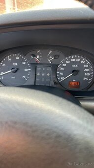 Renault megane 1.4 16v - 10