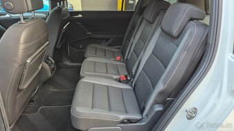 Volkswagen Touran 2.0 TDi 110kw DSG 2022 ZÁRUKA - 10