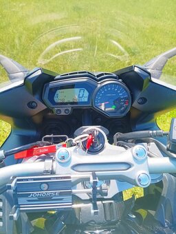 YAMAHA FZ1 FAZER GT - 10