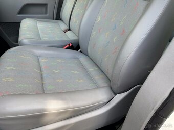 Volkswagen Transporter 2.5Tdi 96kw 9-míst - 10
