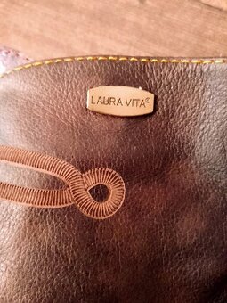 LUXUSNÍ POLOKOZAČKY ZNAČKA LAURA VITA výhodná cena - 10