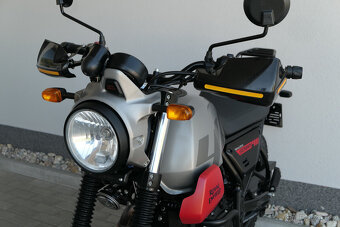 Royal Enfield Scram 411 Graphite Red - 10
