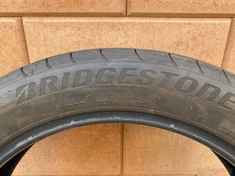 Pneu Bridgestone 155/70R19 na BMW i3 - 10