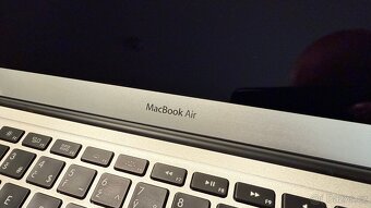 MacBook Air (13-inch,Early 2015) cz klávesnice - 10
