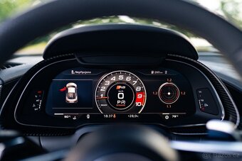 R8, V10+ Performance - 10