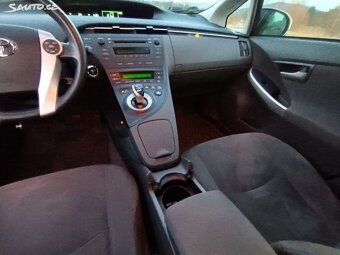 Toyota Prius, 1.8HSE hybrid VYHREV SEDAD - 10