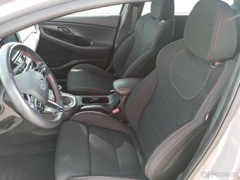 Hyundai i30 N PERFORMANCE - 10