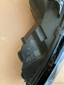 predni svetla xenon audi a4 b9 levy pravy FULLLED - 10