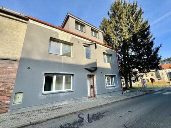 Nabízíme k pronájmu byt po kompletní rekonstrukci o dispozic - 10