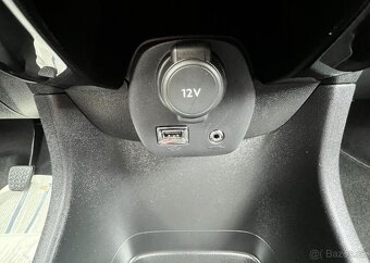 Peugeot 108 1.0i KLIMATIZACE TEMPOMAT ALU manuál 51 kw - 10
