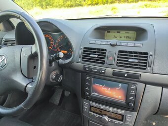 Toyota Avensis 1.8 benzin, r.v. 2004 - 10