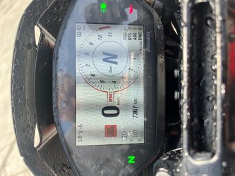 Ducati hypermotard 950 sp - 10