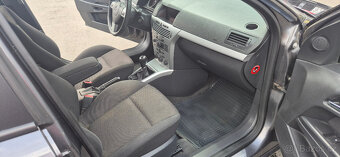 Opel Astra, 1.6i NAVI,DIG KLIMA,JEN 88 TKM - 10