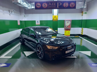 model auta Audi RS7 Sportback + dialkové +svetlá 1:18 - 10