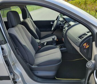 Renault Megane 1.4 16V 72KW/ koní R.V.04/2005 - 10