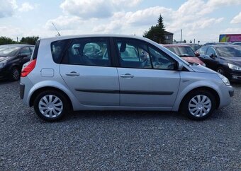 Renault Scénic 1.6 16v Klima, ABS benzín manuál 82 kw - 10