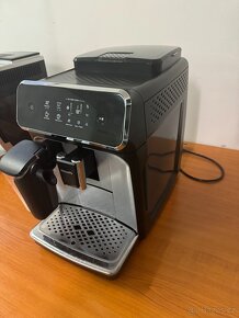 Kávovar Philips EP2236 - 10