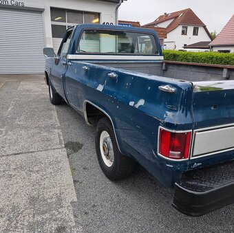 Chevrolet C10 - 10