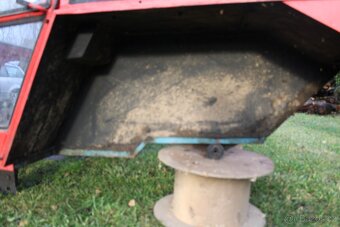 Zetor 6911 kabina kompletní pěkný stav - 10