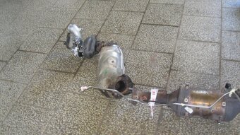 Nissan Navara 2,5 DCi - 10