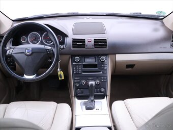 Volvo XC90 2,4 D5 147kW AWD KINETIC (2013) - 10