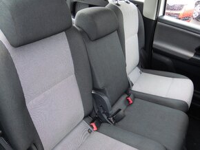 Škoda Roomster 1.6TDi 90koní r.v.3/2013 - 10
