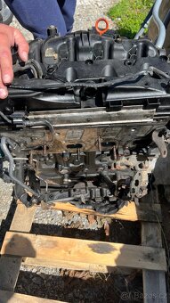 motor CFF 2,0 TDi 103 KW, vadny - 10