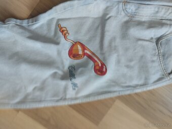 Jeans s vysokým pasem - 10