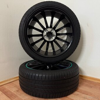 MERCEDES CLA AMG 5x112 R18 ET52+LETNÍ 225/40R18 6mm - 10