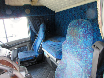 DAF XF 105.460 PŘEPRAVNÍK STROJŮ A VOZIDEL -14 T - - 10