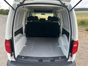 VW Caddy Maxi - 5 míst - top stav - 10