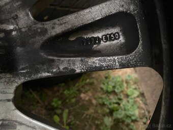 Alu kola 17” 5x114,3 Toyota a zimní pneu 215/50/R17 - 10