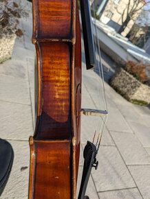 Krásné staré housle (zřejmě 1880) - 10