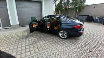 BMW 330d GT - 10