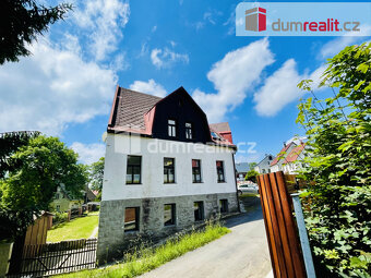 Rodinný dům 8+1+velká terasa, Abertamy, okr. Karlovy Vary - 10