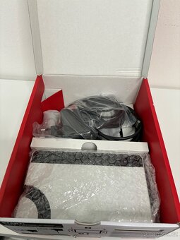 Prodávám Nintendo Switch (OLED model) - 10