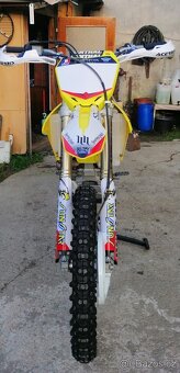 Suzuki RMZ 450 - 10