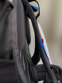 Turistický batoh 30 L Quechua trekový outdoor - 10