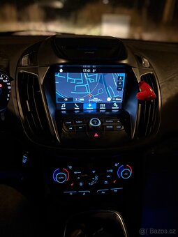 Ford Kuga 1.5 Ecoboost - 10