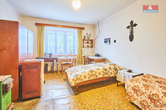 Prodej rodinného domu, 890 m², Bernartice, ul. Bechyňská - 10
