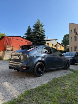 Ford Focus ST225 - 10
