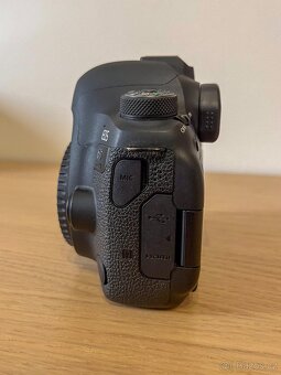 Canon 6D Mark II + příslušenství - 10