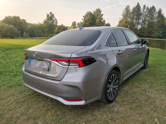 Toyota Corolla SDN 1.6 Valvematic Comfort Tech + Style - 10