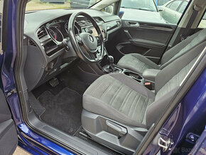 VW Touran Highline 2.0 TDi DSG - navi,tažné,temp,7míst,150PS - 10