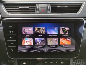 Škoda Superb III L&K TSi VIRTUAL CANTON COLUMBUS KAMERA - 10
