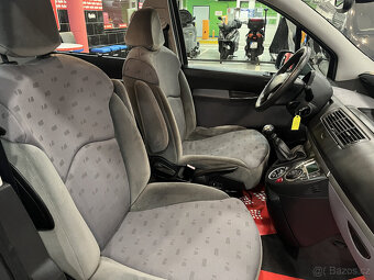 Peugeot 807, 2.2HDI 94kW, VELKÝ SERVIS, MÁLO KM - 10