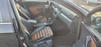 VW Passat 3C var INDIVIDUAL R32 VR6 DSG 1.majitel TOP STAV - 10